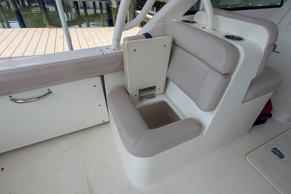 26ft Pursuit Yacht For Sale