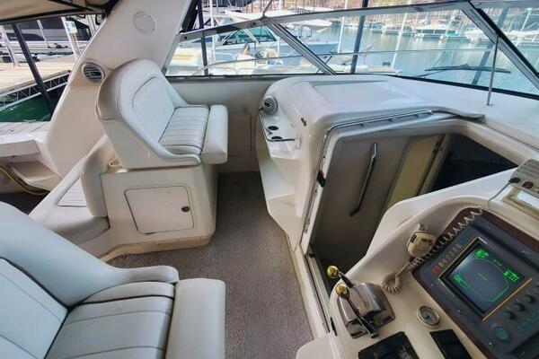 No Worries 3 37ft Sea Ray Yacht For Sale