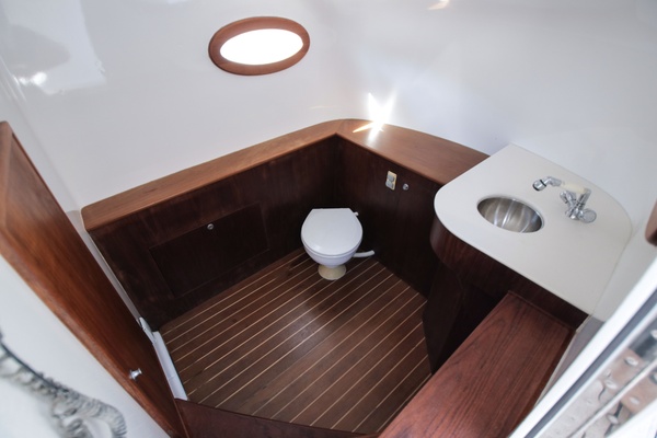 37 Winter 37ft Winter Custom Yachts Yacht For Sale