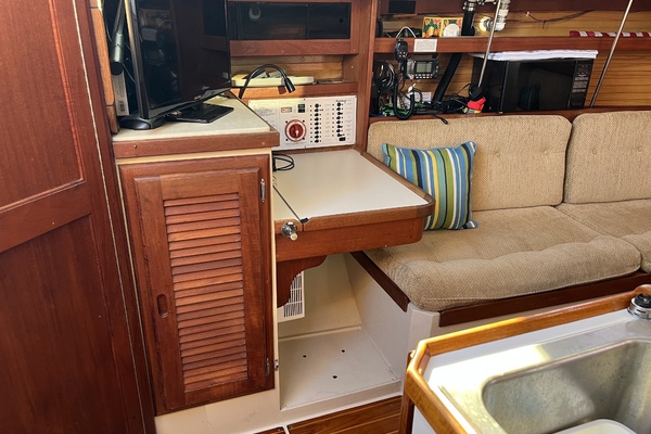 34ft Catalina Yacht For Sale