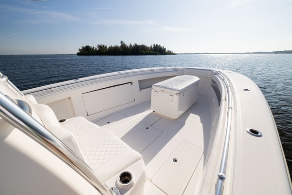 39ft Invincible Yacht For Sale