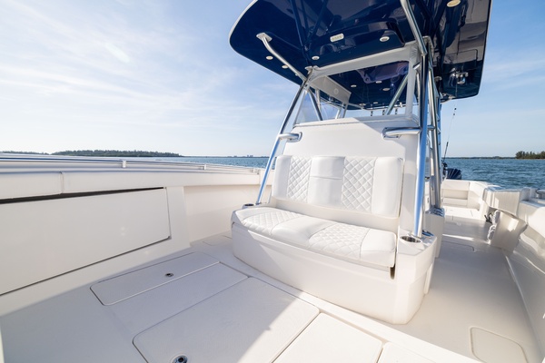 39ft Invincible Yacht For Sale