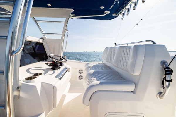 39ft Invincible Yacht For Sale