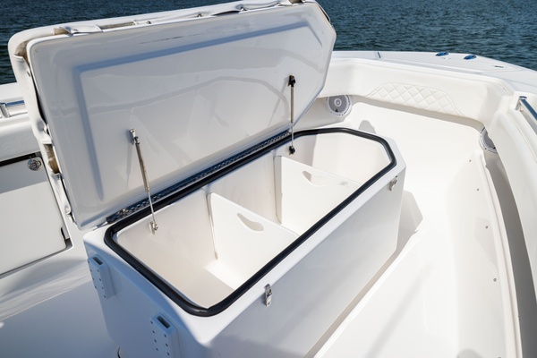 39ft Invincible Yacht For Sale