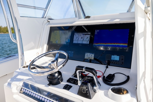 39ft Invincible Yacht For Sale