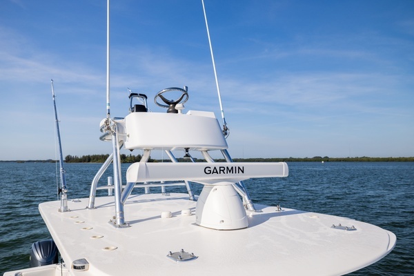 2015 Invincible 39