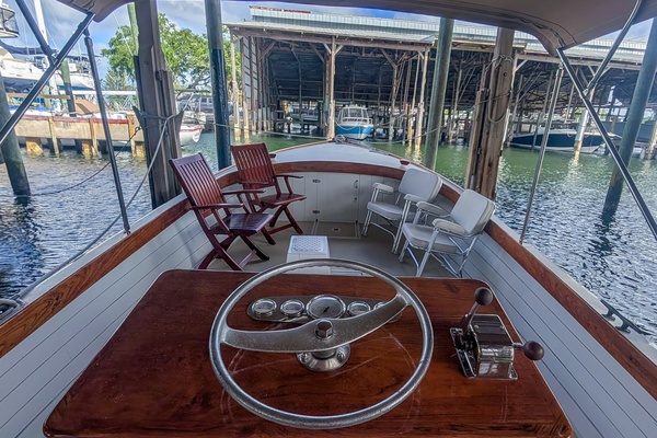 Miss Megan 28ft Custom Yacht For Sale