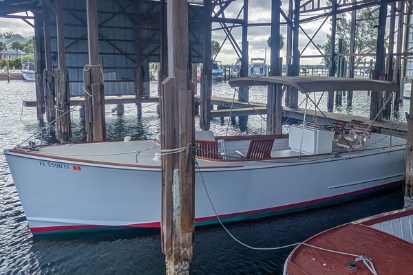 Miss Megan 28ft Custom Yacht For Sale
