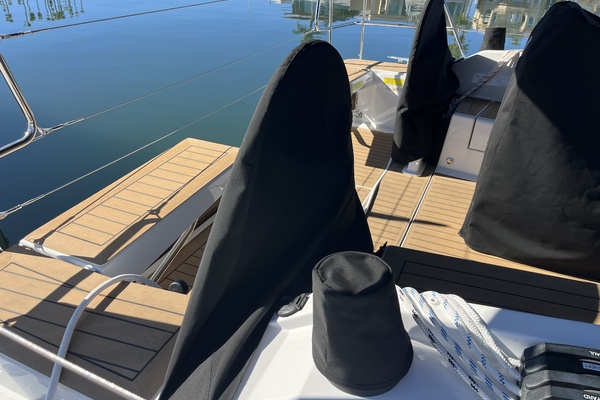 EFFORTLESS III 36ft Hanse Yacht For Sale