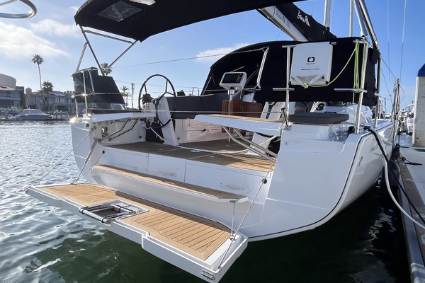 EFFORTLESS III 36ft Hanse Yacht For Sale