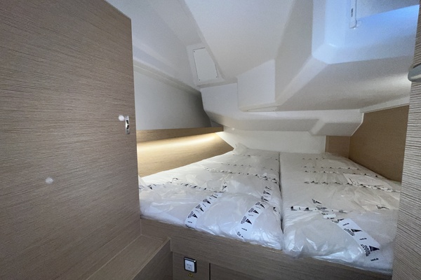 EFFORTLESS III 36ft Hanse Yacht For Sale