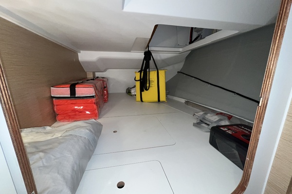 EFFORTLESS III 36ft Hanse Yacht For Sale