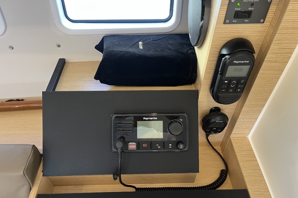 EFFORTLESS III 36ft Hanse Yacht For Sale