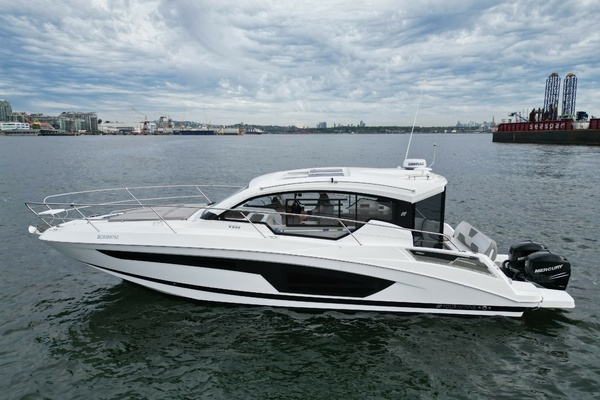 37-ft-Four Winns-2022-V355 Coupe- North Vancouver British Columbia Canada  yacht for sale