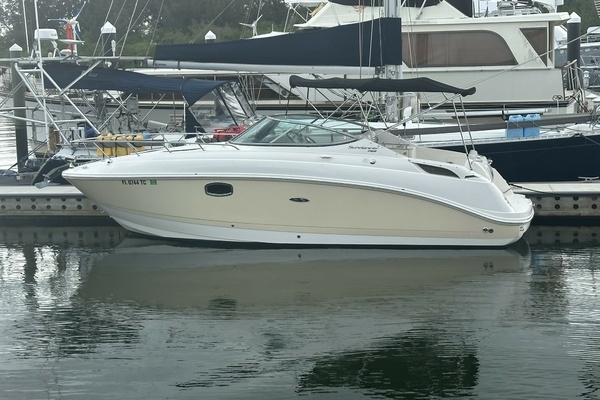 26-ft-Sea Ray-2011-260 Sundancer-HAS GENERATOR Vero Beach Florida United States  yacht for sale