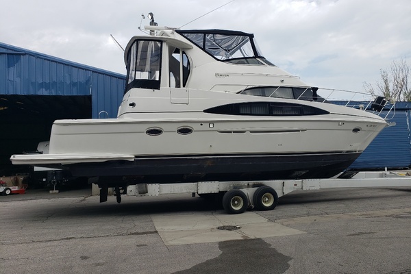 44ft Carver Yacht For Sale