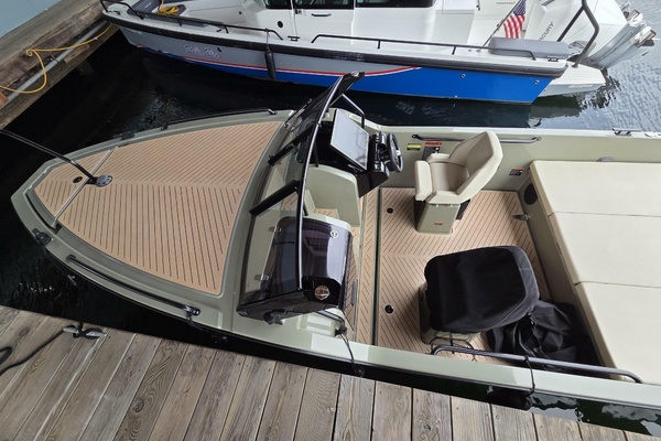 Hull 28 21ft X Shore Yacht For Sale