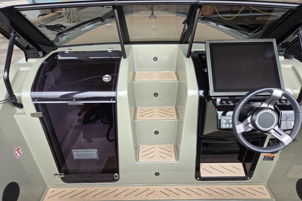 Hull 28 21ft X Shore Yacht For Sale