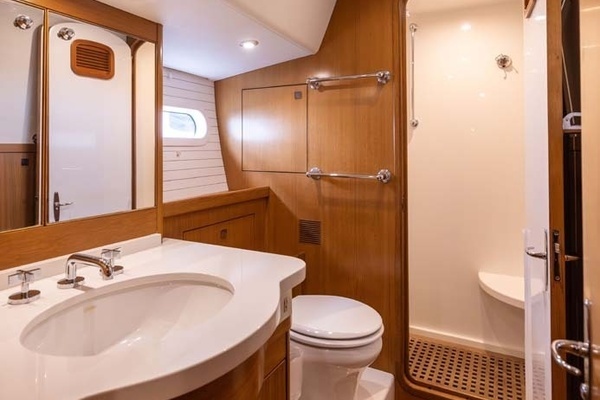 Admiral Marine Center Cockpit Yacht For Sale