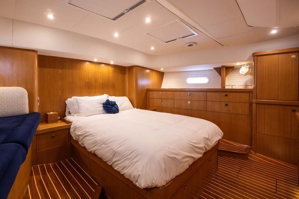 VENTURE 76ft Admiral Marine Yacht For Sale
