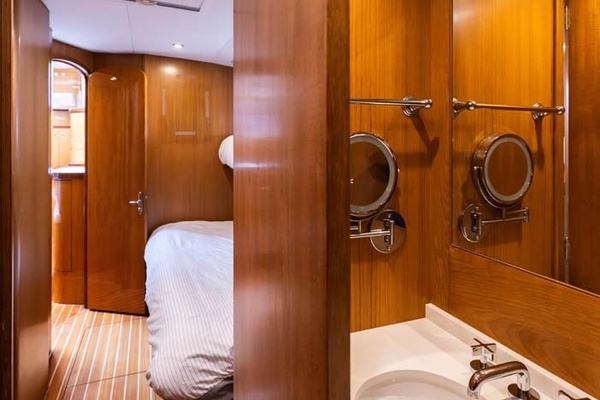 VENTURE 76ft Admiral Marine Yacht For Sale