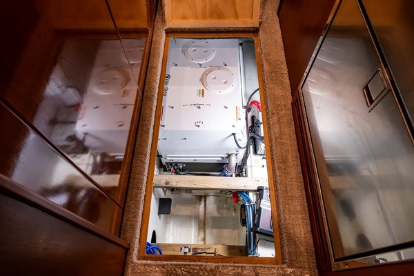 2009 Powercat 58