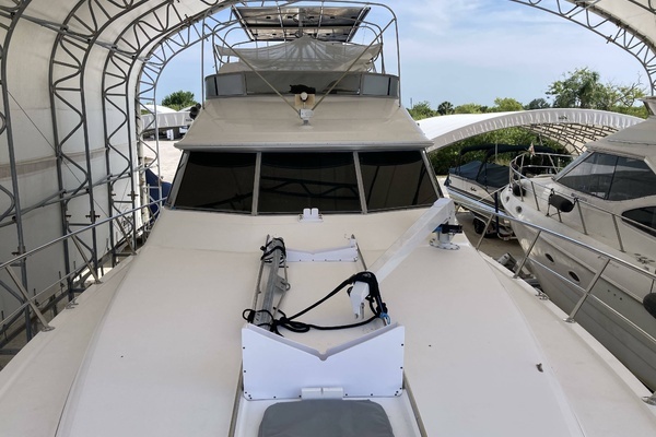 Photo of the 1995 Sea Ray 550