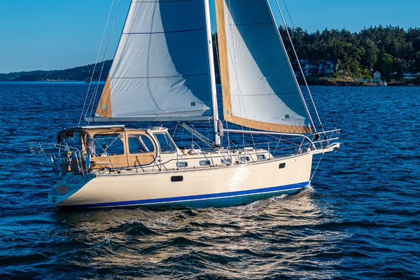 Oreanda 34ft Island Packet Yacht For Sale