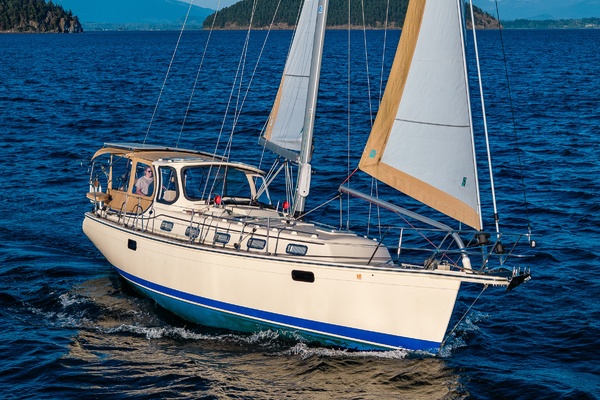 Oreanda 34ft Island Packet Yacht For Sale