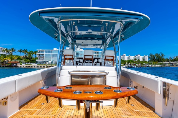 47ft Intrepid Yacht For Sale