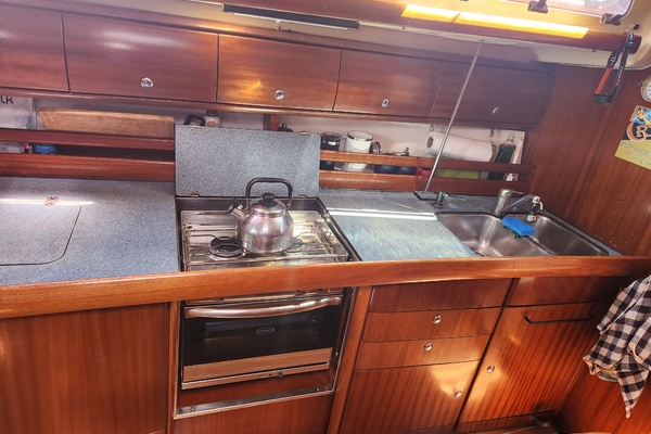 Sek Sek 44ft Bavaria Yacht For Sale