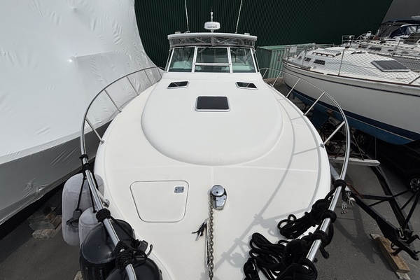CRAZY LOVE 35ft Tiara Yachts Yacht For Sale