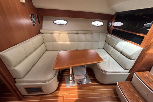 CRAZY LOVE 35ft Tiara Yachts Yacht For Sale