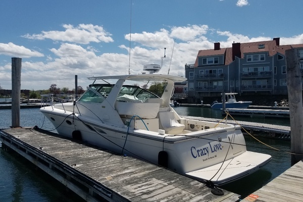 CRAZY LOVE 35ft Tiara Yachts Yacht For Sale
