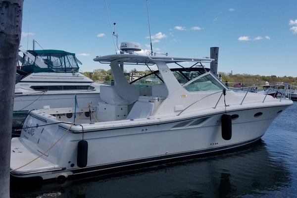 CRAZY LOVE 35ft Tiara Yachts Yacht For Sale