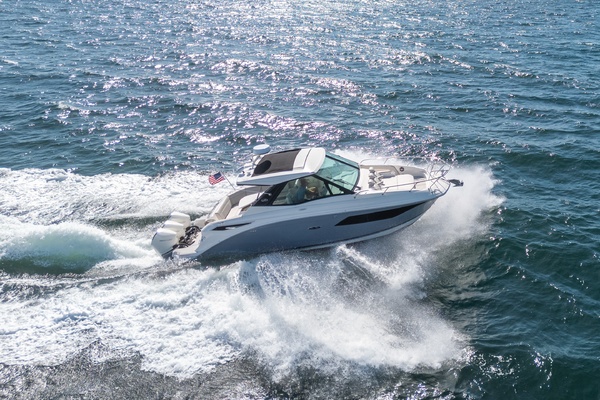 32ft Sea Ray Yacht For Sale