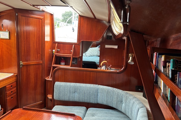35ft Scanmar Yacht For Sale