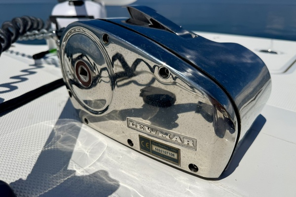 29ft World Cat Yacht For Sale