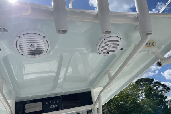 25ft Sea Hunt Yacht For Sale