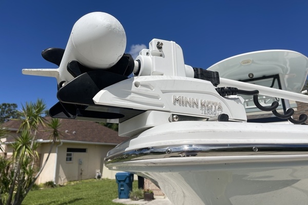 25ft Sea Hunt Yacht For Sale