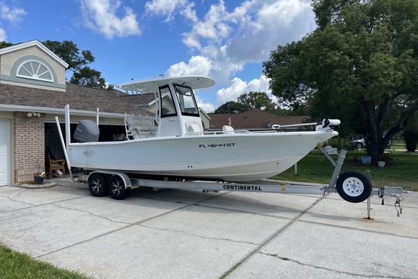 25ft Sea Hunt Yacht For Sale