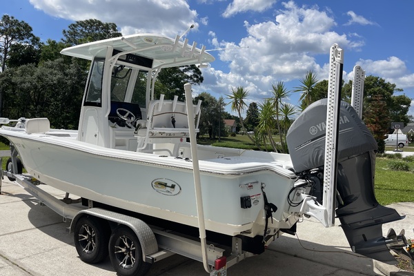 25ft Sea Hunt Yacht For Sale