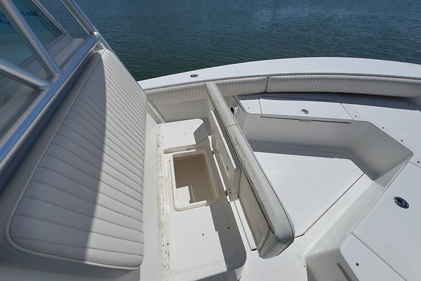 Photo of the 2006 Regulator 29 Forward Seating "Freedom"