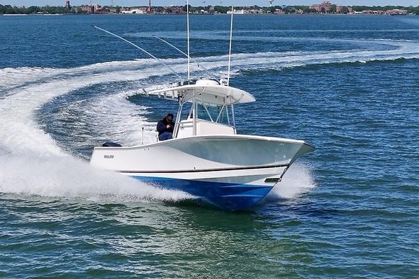 29-ft-Regulator-2006-29 Forward Seating-Freedom Manteo North Carolina United States  yacht for sale