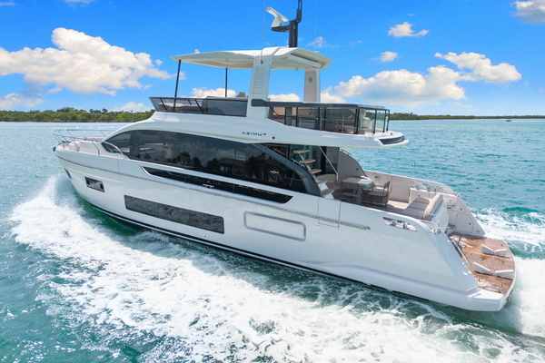 2026 Azimut 62