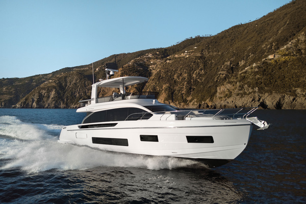 62ft Azimut Yacht For Sale