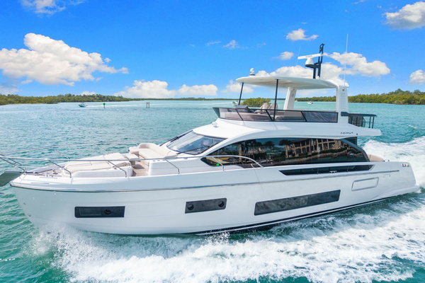 2026 Azimut 62
