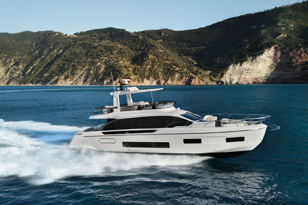 2026 Azimut 62