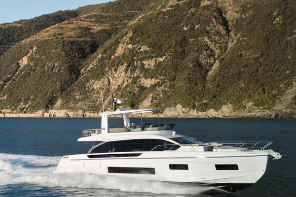 2026 Azimut 62