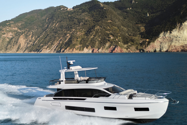 62ft Azimut Yacht For Sale
